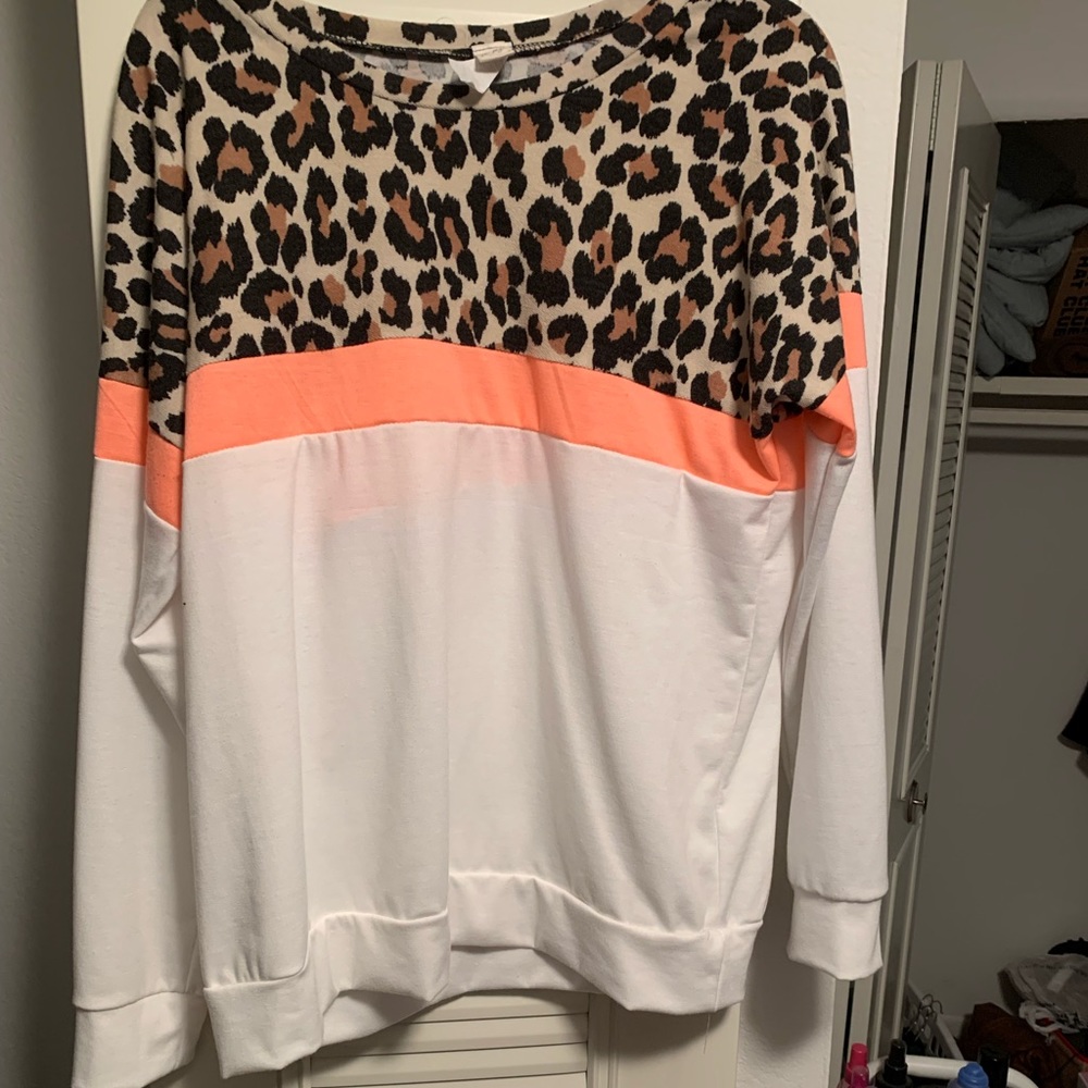 Long sleeve color block shirt